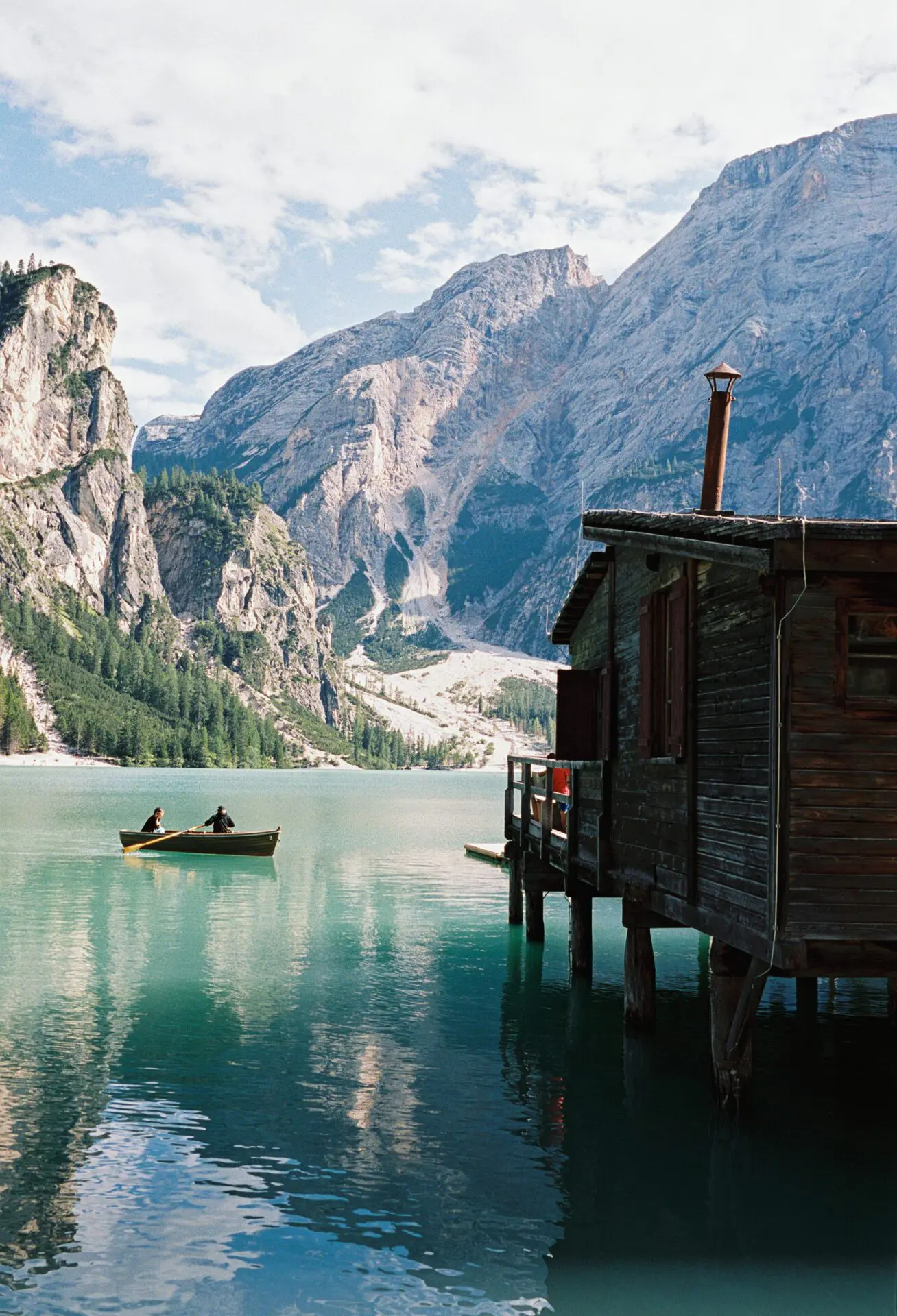 Rowing boatsin the Lake Braies